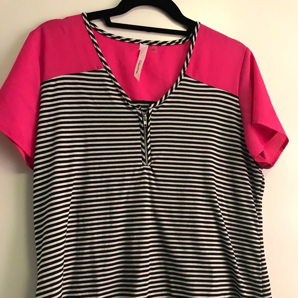Striped Shirt with zipper